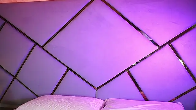 Snapshot of _giggy_2 chatting on December 5, 2025, 11:41 am giggy 2 online show from December 5, 2025, 11:41 am