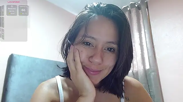 LunaaMorena online show from April 15, 2026, 3:30 pm