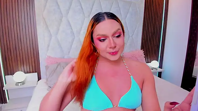 Snapshot of IrinaaVega chatting on December 22, 2025, 4:59 pm IrinaaVega online show from December 22, 2025, 4:59 pm