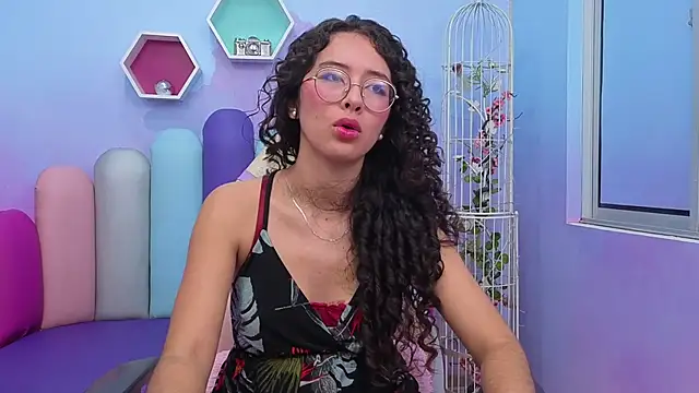 Sasha-Monroe online show from November 22, 2025, 3:27 am