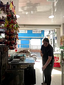 chanelketty online show from November 23, 2025, 2:17 pm