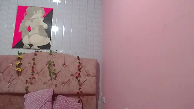 Snapshot of Victoria_Alvarez chatting on November 8, 2025, 2:12 am Victoria Alvarez online show from November 8, 2025, 2:12 am