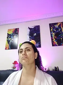 Caroline Jons online show from December 16, 2025, 11:59 am