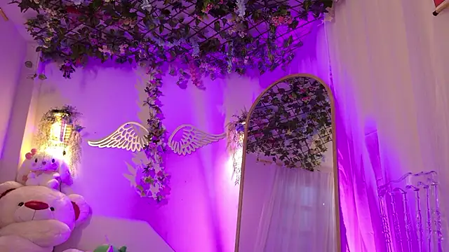 ISA NIXON online show from February 23, 2026, 10:51 pm