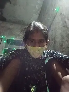 QRANSEXI online show from October 29, 2025, 1:08 am