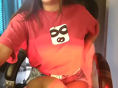 Snapshot of Sweet_sofie_01 chatting on November 9, 2025, 7:39 am Sweet sofie 01 online show from November 9, 2025, 7:39 am