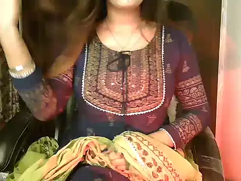 Snapshot of Sweet_sofie_01 chatting on November 23, 2025, 4:51 pm Sweet sofie 01 online show from November 23, 2025, 4:51 pm