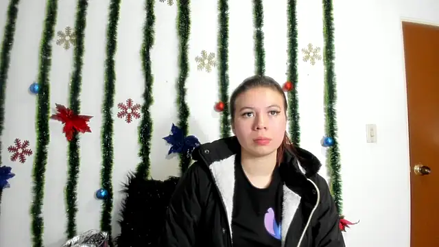 Vanessa Martinz online show from December 2, 2025, 12:10 pm