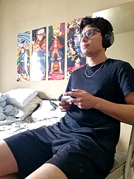 Snapshot of Ais_B10 chatting on November 8, 2025, 7:01 pm Ais B10 online show from November 8, 2025, 7:01 pm