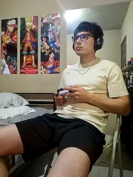 Snapshot of Ais_B10 chatting on November 12, 2025, 3:29 am Ais B10 online show from November 12, 2025, 3:29 am