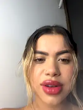 Alanna-foxx online show from November 27, 2025, 12:56 am