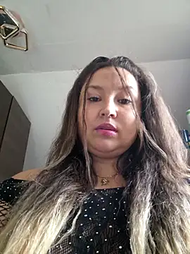 crazygirl26848 online show from November 18, 2025, 8:41 am