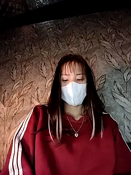 ezabel- online show from February 12, 2026, 4:35 pm