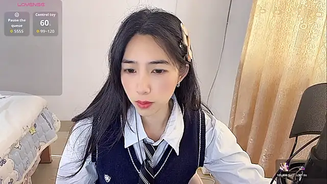 by-Hannah online show from December 18, 2025, 2:28 am