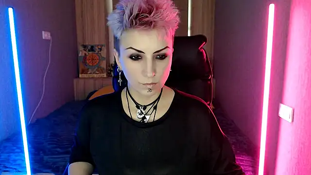 Snapshot of Sweet-n-Strong chatting on January 7, 2026, 12:29 pm Sweet-n-Strong online show from January 7, 2026, 12:29 pm