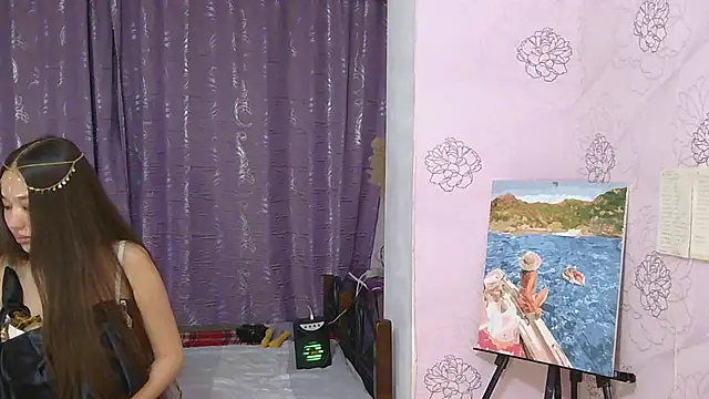 Snapshot of LumiHeart chatting on November 12, 2025, 3:56 pm LumiHeart online show from November 12, 2025, 3:56 pm