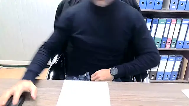 Evasionee online show from December 15, 2025, 7:34 am