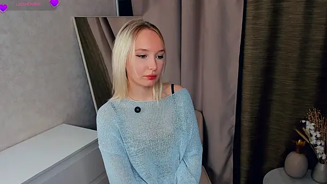 Snapshot of NorikoLiebeck chatting on October 29, 2025, 12:40 pm NorikoLiebeck online show from October 29, 2025, 12:40 pm