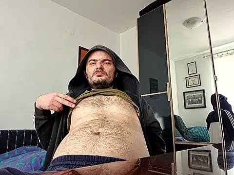 domymatteo69 online show from November 4, 2025, 2:05 pm