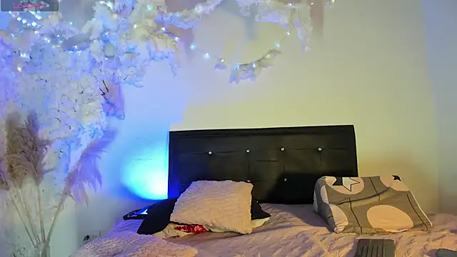 nathaly spencer online show from October 27, 2025, 11:14 am