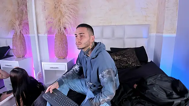 AsiaMillerr  online show from December 14, 2025, 3:56 am