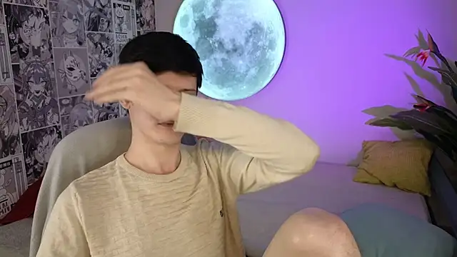 Allert  online show from November 3, 2025, 9:16 pm