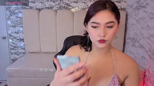 Afrodita Wild v online show from December 16, 2025, 8:03 pm