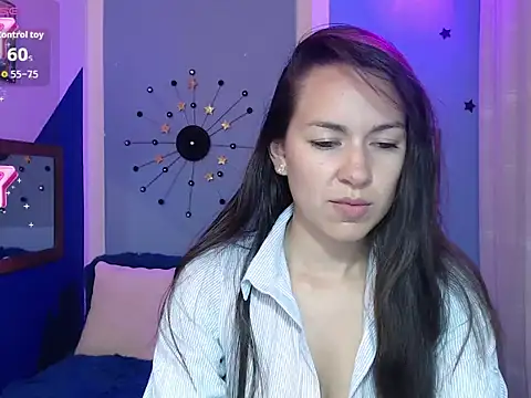 Soffii Dreaaam4 online show from November 11, 2025, 10:43 pm