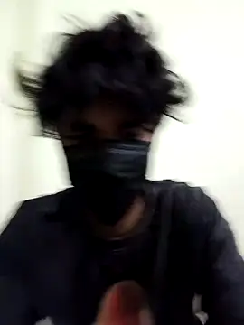 Snapshot of kriZ08 chatting on February 11, 2026, 4:17 am kriZ08 online show from February 11, 2026, 4:17 am