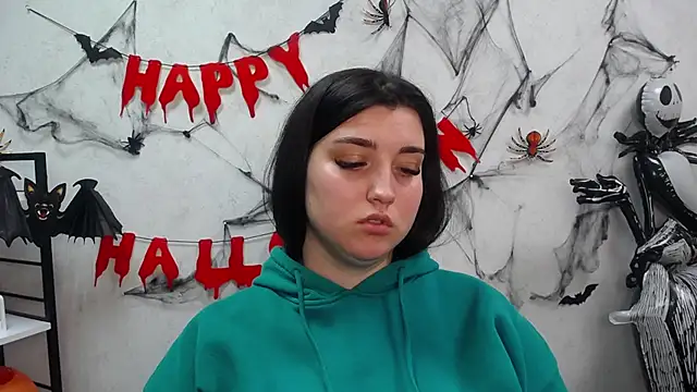 ScarletCargo online show from November 5, 2025, 11:10 am