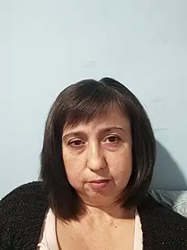 MaryKiki5619 online show from November 3, 2025, 7:26 pm