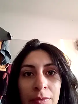 besosseductores online show from October 24, 2025, 11:12 pm