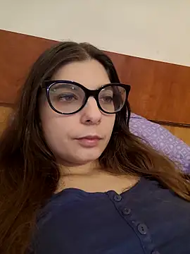 sweetbabygirlforyou online show from March 18, 2026, 5:38 pm