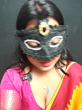 Snapshot of Mampykolkata chatting on April 13, 2026, 6:35 pm Mampykolkata online show from April 13, 2026, 6:35 pm