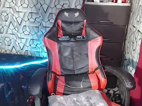 Snapshot of slimraz02 chatting on November 13, 2025, 1:37 am slimraz02 online show from November 13, 2025, 1:37 am