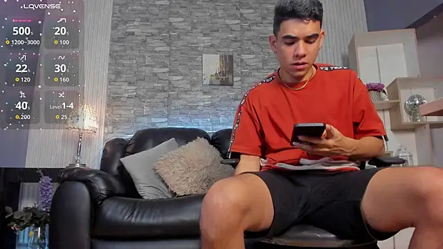 zack joness18 online show from July 15, 2026, 4:51 am