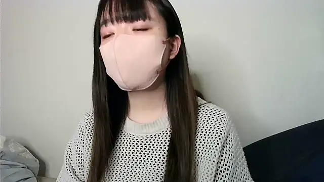 yua chan00 online show from November 27, 2025, 1:24 pm