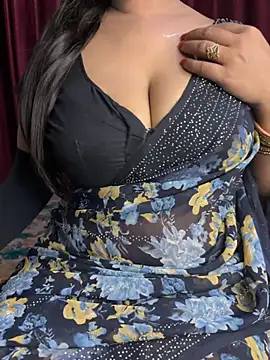 Ritika janu online show from November 4, 2025, 4:28 pm