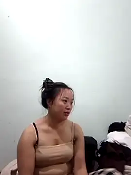 Phoena-a online show from December 5, 2025, 7:39 am