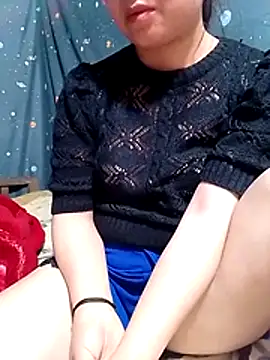 Snapshot of Phoena-a chatting on April 14, 2026, 2:12 pm Phoena-a online show from April 14, 2026, 2:12 pm