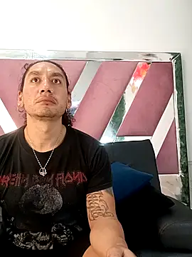 ErosyVenus69 online show from November 10, 2025, 5:56 pm