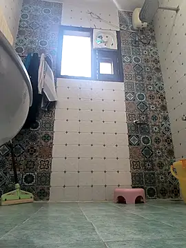 Snapshot of Hot-boss15 chatting on March 4, 2026, 3:34 am Hot-boss15 online show from March 4, 2026, 3:34 am