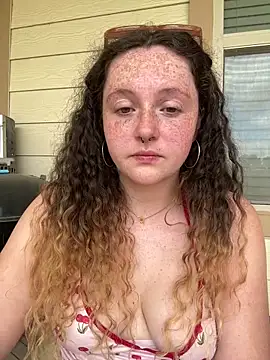 sugasunny04 online show from March 3, 2026, 7:09 pm