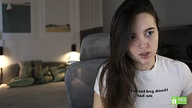 amelie shine online show from November 15, 2025, 10:56 am