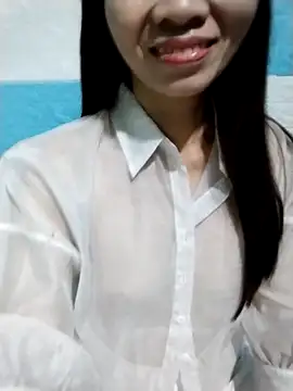 Snapshot of Donatella28 chatting on March 15, 2026, 8:26 pm Donatella28 online show from March 15, 2026, 8:26 pm