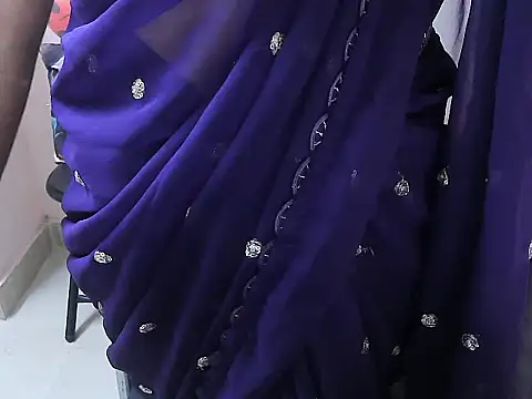 lo e shreya online show from November 2, 2025, 4:48 am