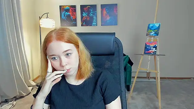 AddieOsler online show from October 30, 2025, 6:26 am