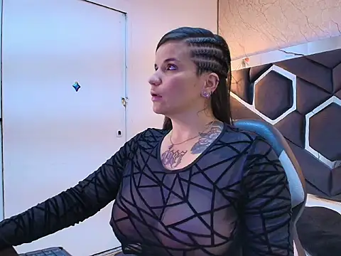 Snapshot of cataleya_sambrano chatting on November 12, 2025, 11:32 am cataleya sambrano online show from November 12, 2025, 11:32 am