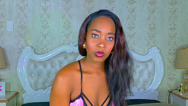 Snapshot of Kelly_Swift chatting on February 15, 2026, 4:20 am Kelly Swift online show from February 15, 2026, 4:20 am