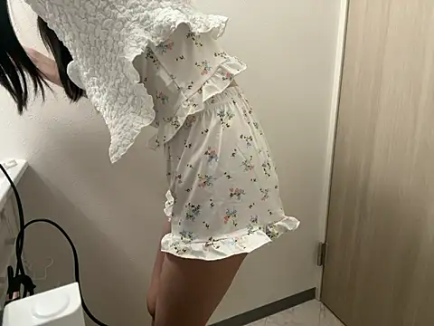 Snapshot of miku_pipipi chatting on November 11, 2025, 7:47 pm miku pipipi online show from November 11, 2025, 7:47 pm